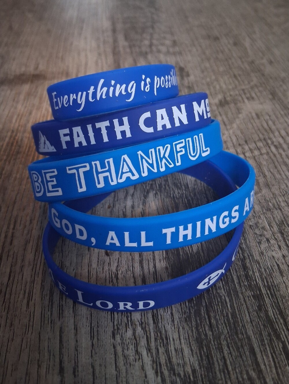 Inspirational Blue Silicone Wristbands - Pack of Motivational Messages